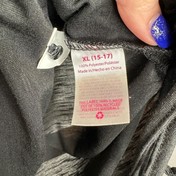 Juniors No Boundaries Utility 3/4 sleeve top - Picture 5 of 5